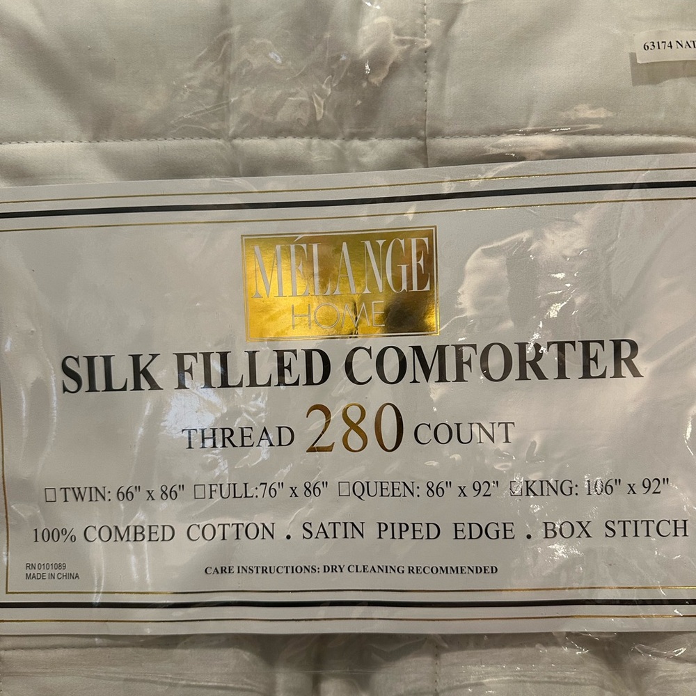 BRAND NEW Melange Home Satin Piped, Combed Cotton Silk-Filled Comforter
